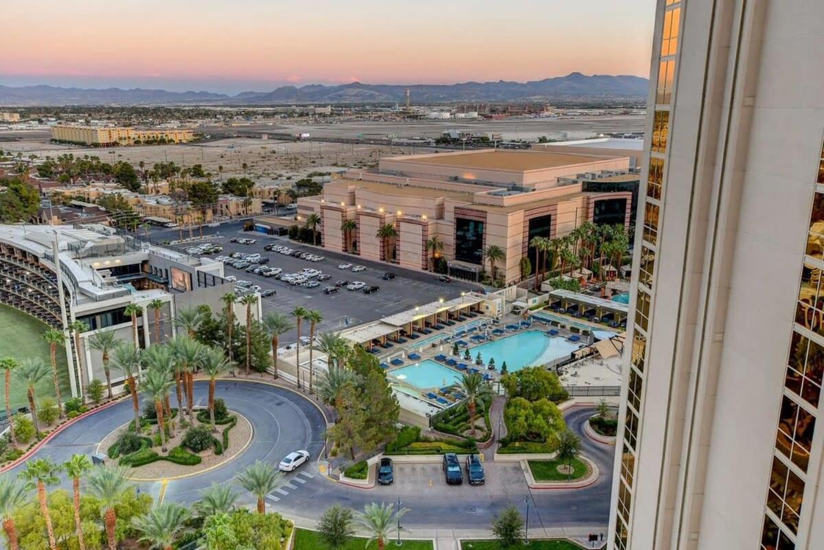 Mgm Signature-16-702 1Br 2Ba Balcony Suite ラスベガス エクステリア 写真